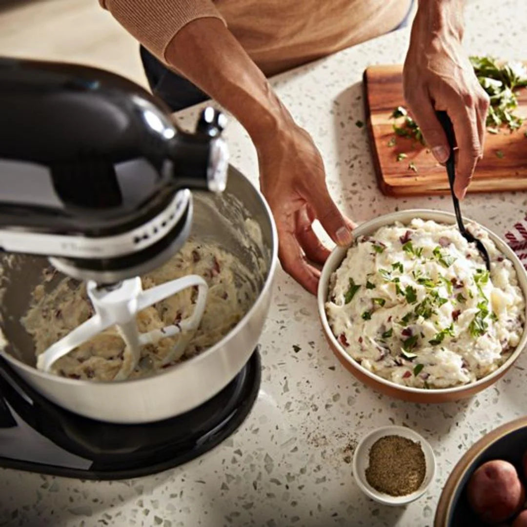 KitchenAid 4.3L Classic Tilt-Head Stand Mixer – Onyx Black, Everyday Baking & Dough Mixer